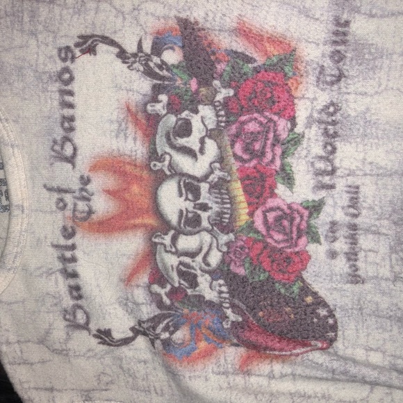 Skulls vintage sweater SO soft and warm!!! - Picture 2 of 5